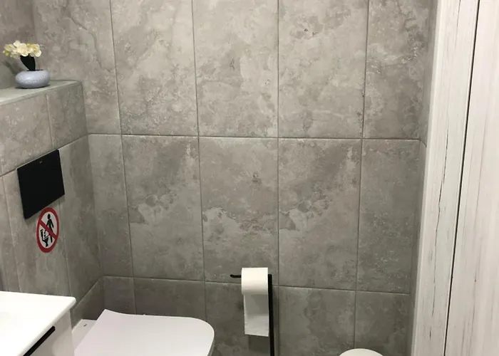 Leah * Γερακινή